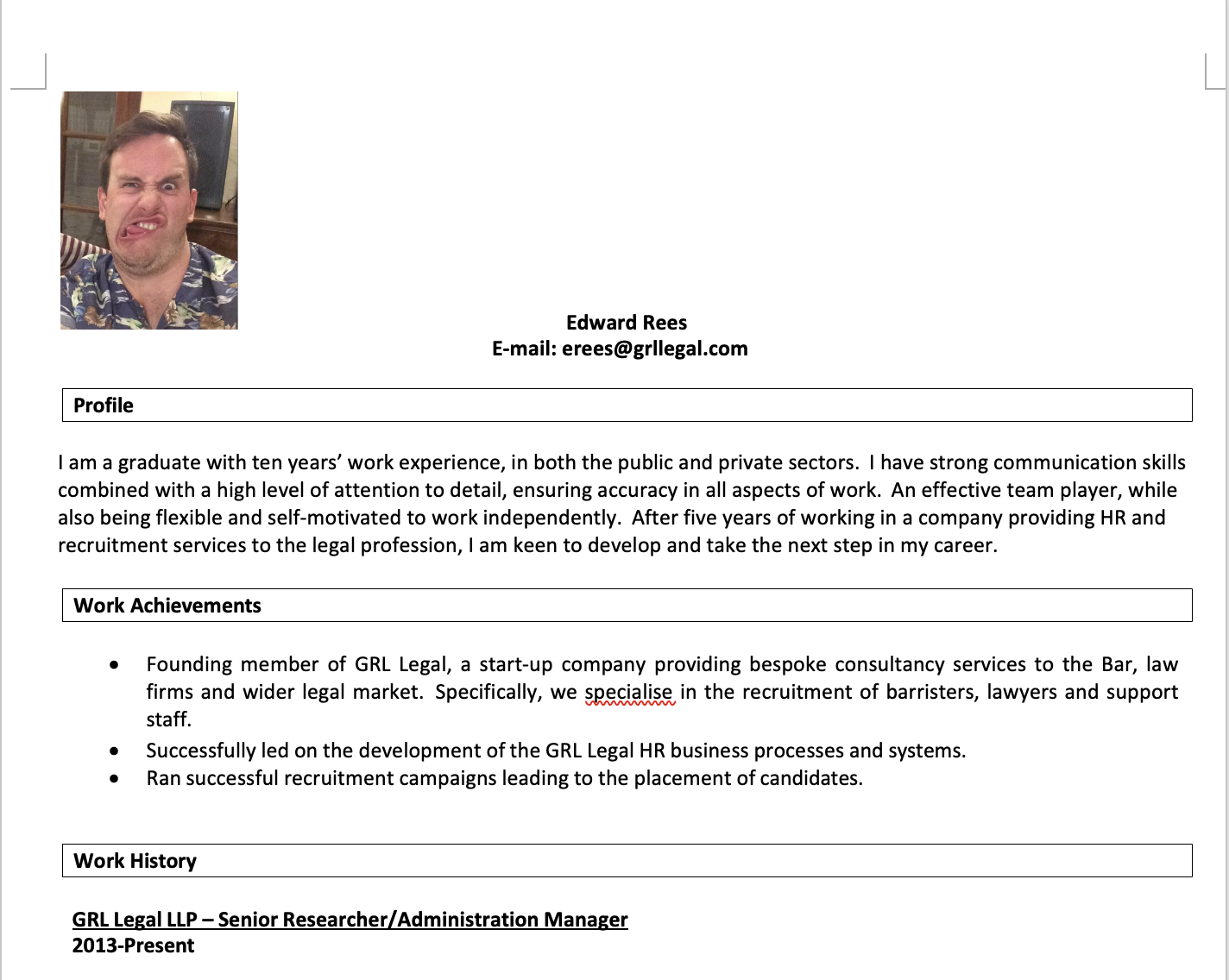 Should You Include a Photo on Your CV? Pros and Cons Explained